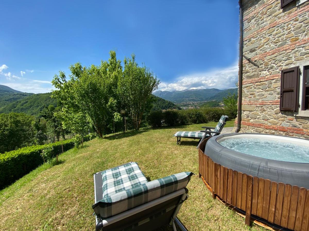 Cottage House Il Palazzetto กัสเตลนูโอโว ดี การ์ฟาญานา ภายนอก รูปภาพ